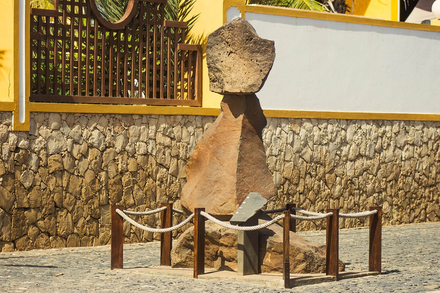 Santa-Maria-stone-artifact-sculpture-Sal