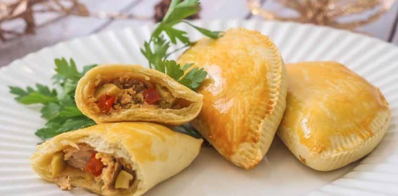 Oven Pastel with Tuna via Dellys.com Oven-Baked Cape Verdean Pastel with Tuna via Dellys.com