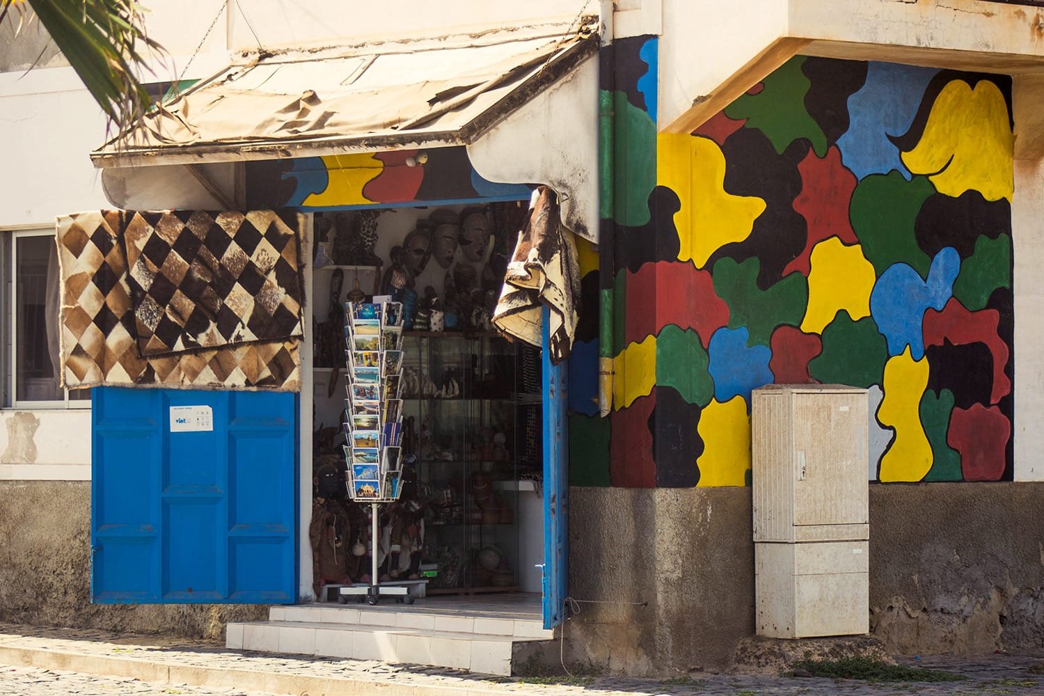 Santa-Maria-Street-Art-Murals-26